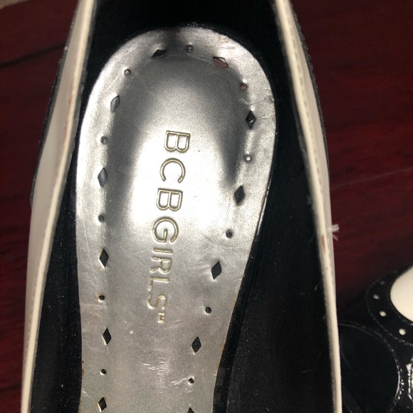 BCBGIRLS Heels Size6 - Picture 4 of 4
